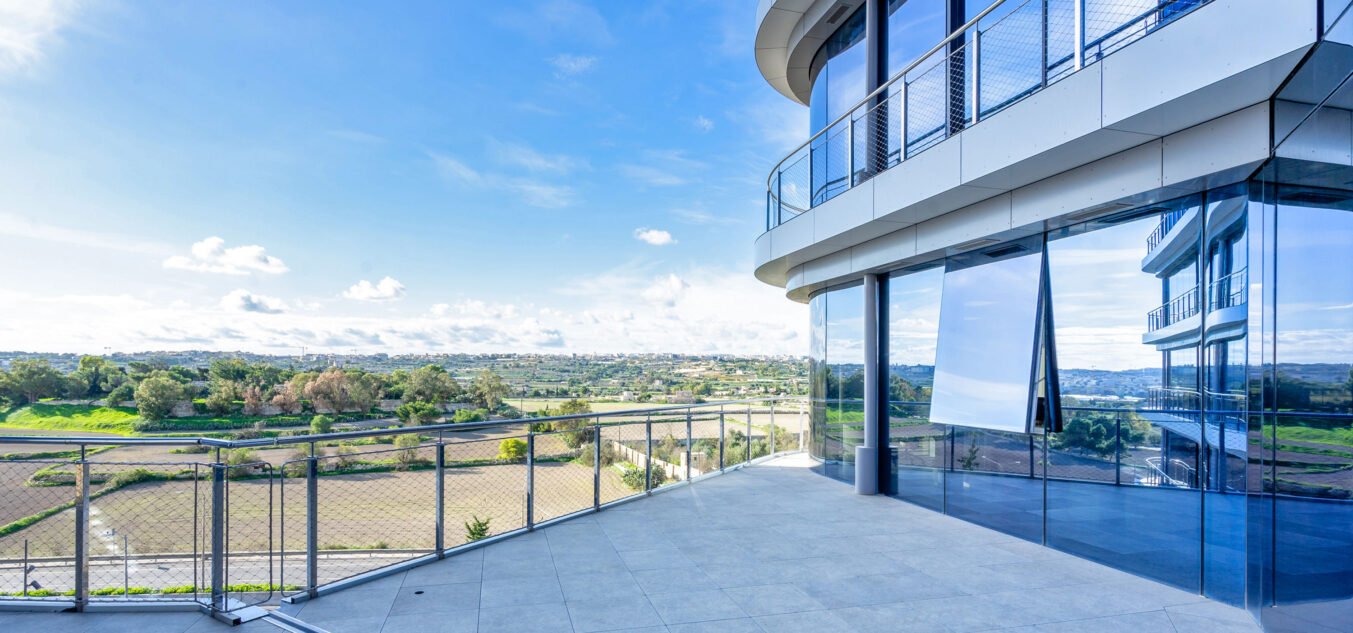 office rent price in Central Malta